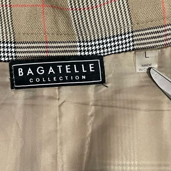 BAGATELLE COLLECTION Designer Inspired Plaid Print, Pleated Skirt, Size L - Picture 2 of 7